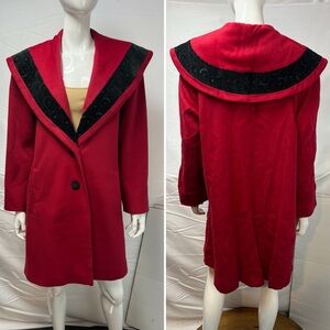 David Benjamin Vintage Women's 8 Red Wool Winter Coat Jacket Black Velvet Trim